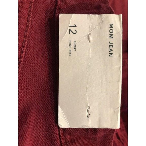 NWT AMERICAN EAGLE High Rise Mom Jean 12 SHORT Cranberry Ripped #428/756 - Picture 5 of 5